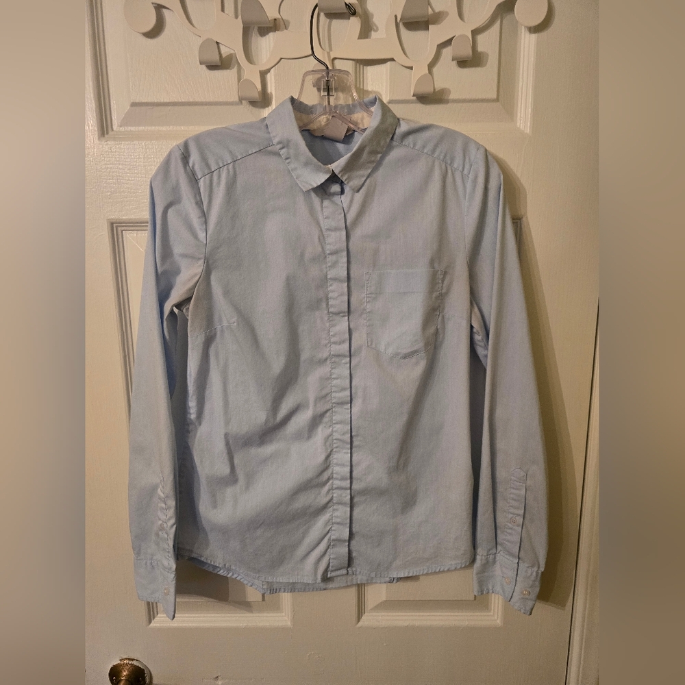 H&M Light Blue Women's Button-Down Shirt Size 6